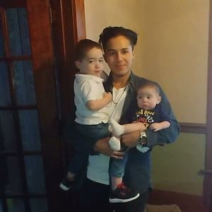 Meet your Posher, Enrique